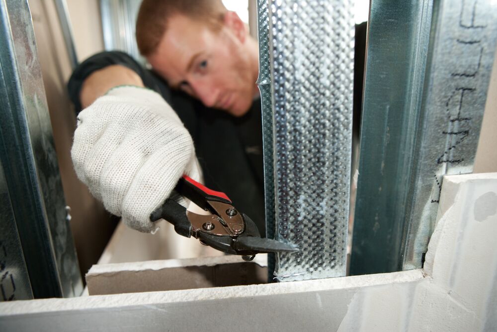 Manevringos mažos skardos kirpimo žirklės BESSEY D15A Manevringos mažos skardos kirpimo žirklės BESSEY D15A