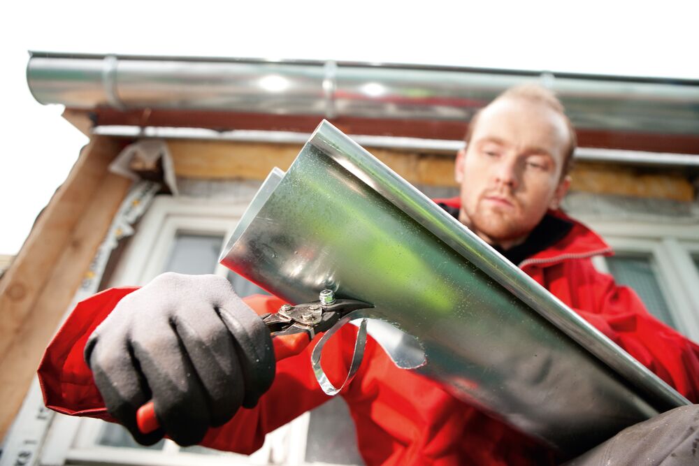 Manevringos mažos skardos kirpimo žirklės BESSEY D15A Manevringos mažos skardos kirpimo žirklės BESSEY D15A