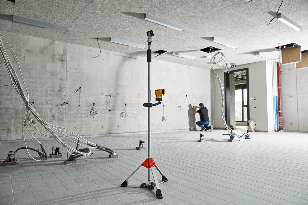 Trikojis stovas teleskopinėms atramoms STE-BS Trikojis stovas teleskopinėms atramoms STE-BS