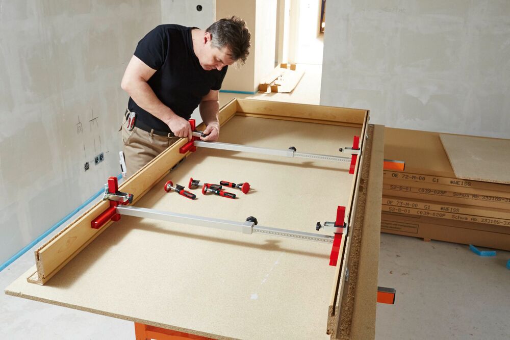 Durų staktų spaustuvų rinkinys TU-TRAGE Durų staktų spaustuvų rinkinys TU-TRAGE