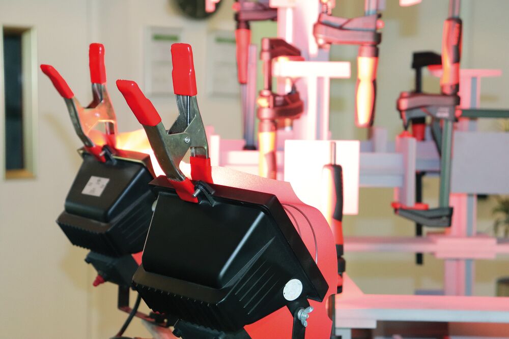 Spyruoklinis spaustuvas BESSEY XM Spyruoklinis spaustuvas BESSEY XM