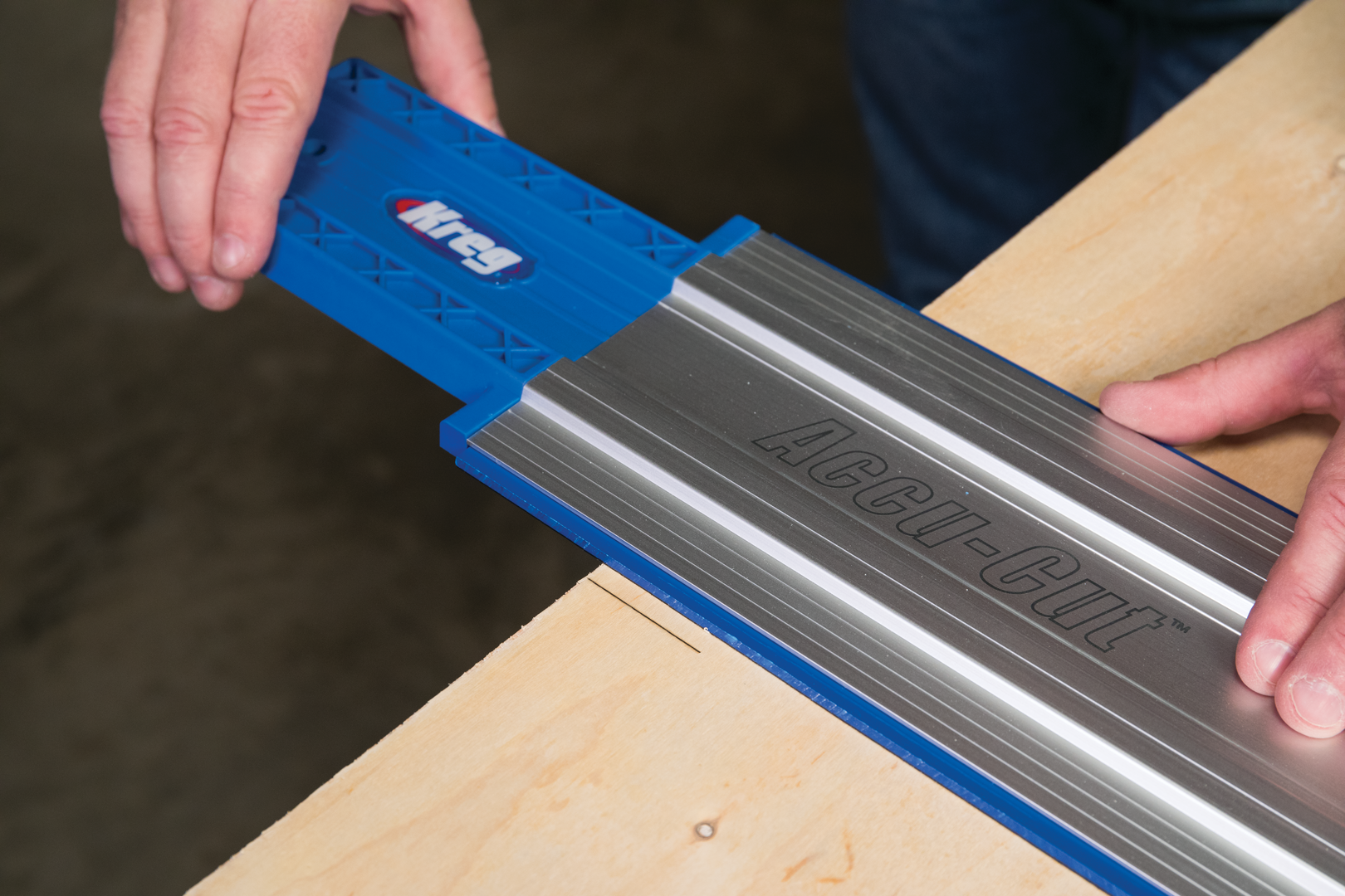 Kreg universali kreipiančioji liniuotė Accu-Cut™ KMA2700