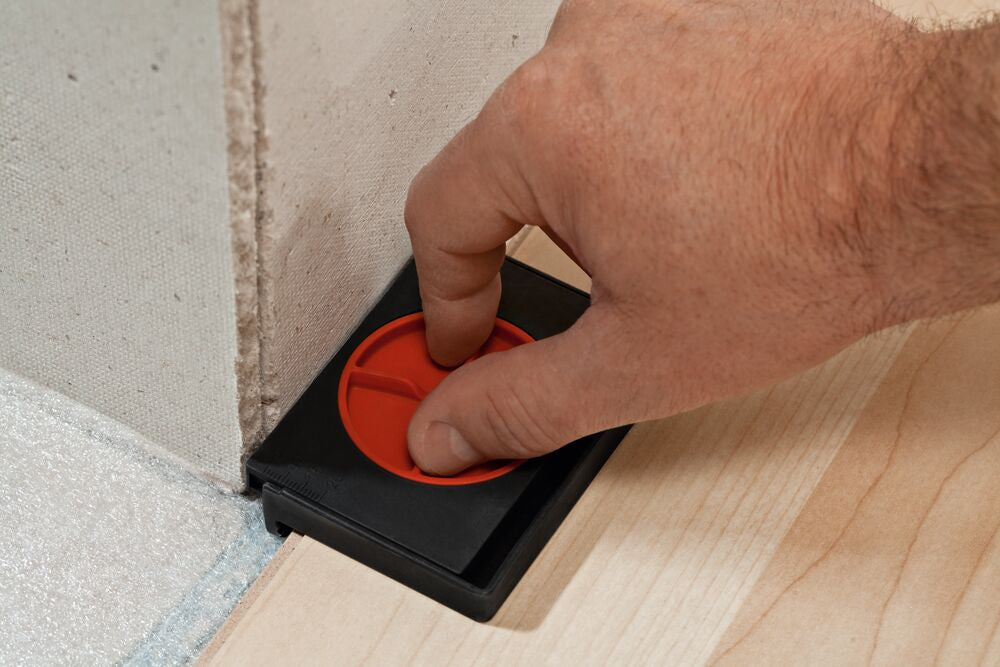 Tarpiklis dangų montavimui ir klojimui AV2