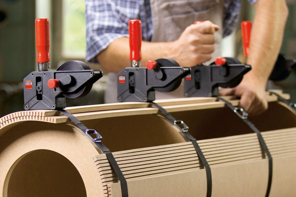 Juostinis spaustuvas BESSEY BAN700