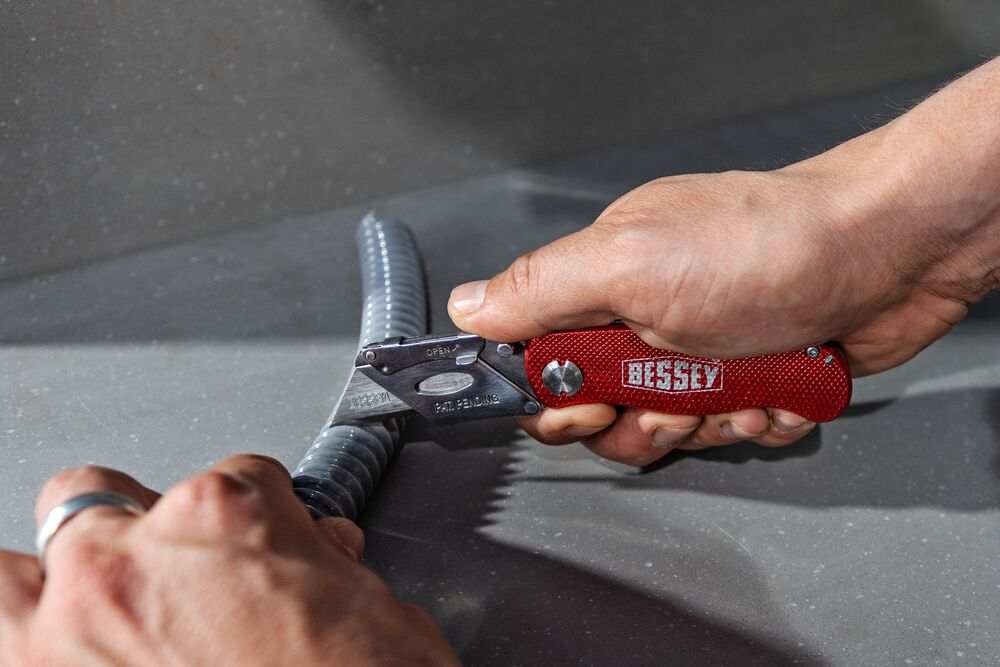 Sulankstomas peilis Bessey  DBKAH-EU