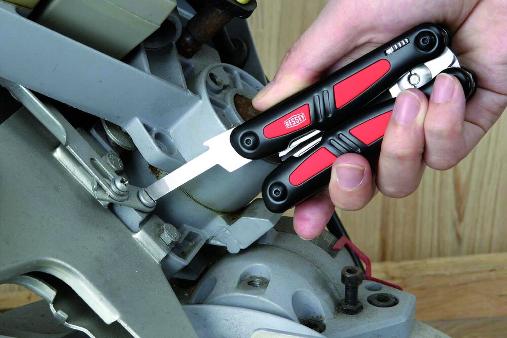 Daugiafunkcis įrankis BESSEY DBST