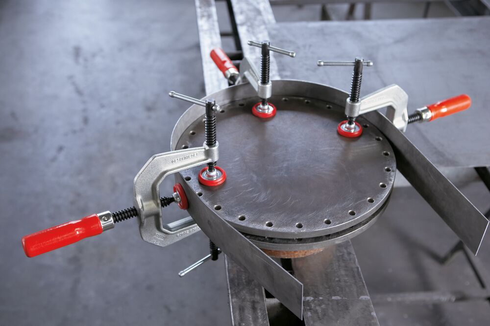 C formos briaunų spaustuvas BESSEY KT8-3