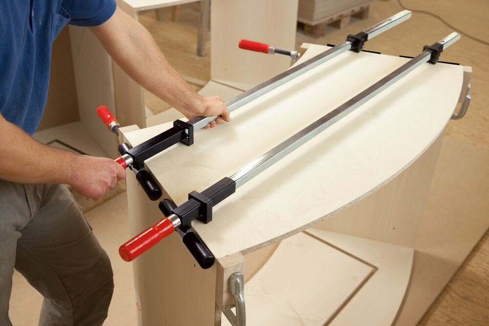 Korpusinis spaustuvas BESSEY KS