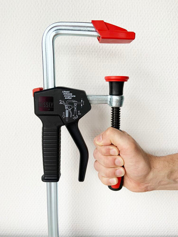 Spaustuvas darbui viena ranka su 2K rankena BESSEY EHZ-2K