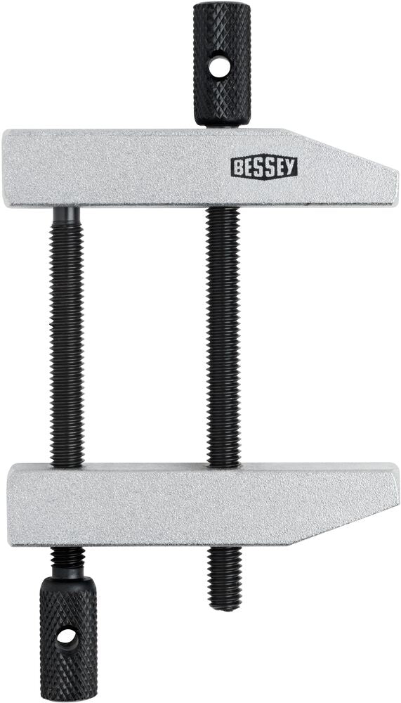 Lygiagretus sraigtinis spaustuvas BESSEY PA