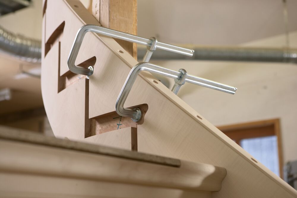 U-formos plieninis spaustuvas BESSEY SGU su svirtimi