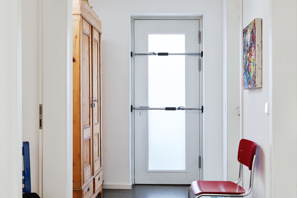 Teleskopinė montavimo atrama BESSEY ST